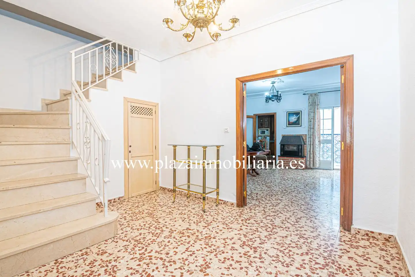 Casa o chalet en venta en Lucena con Terraza, Trastero y Balcón
