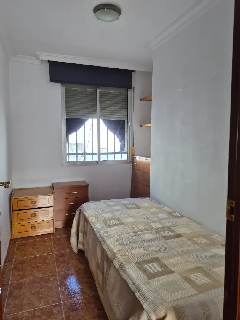 Bedroom of Flat for sale in Sevilla  with Balcony