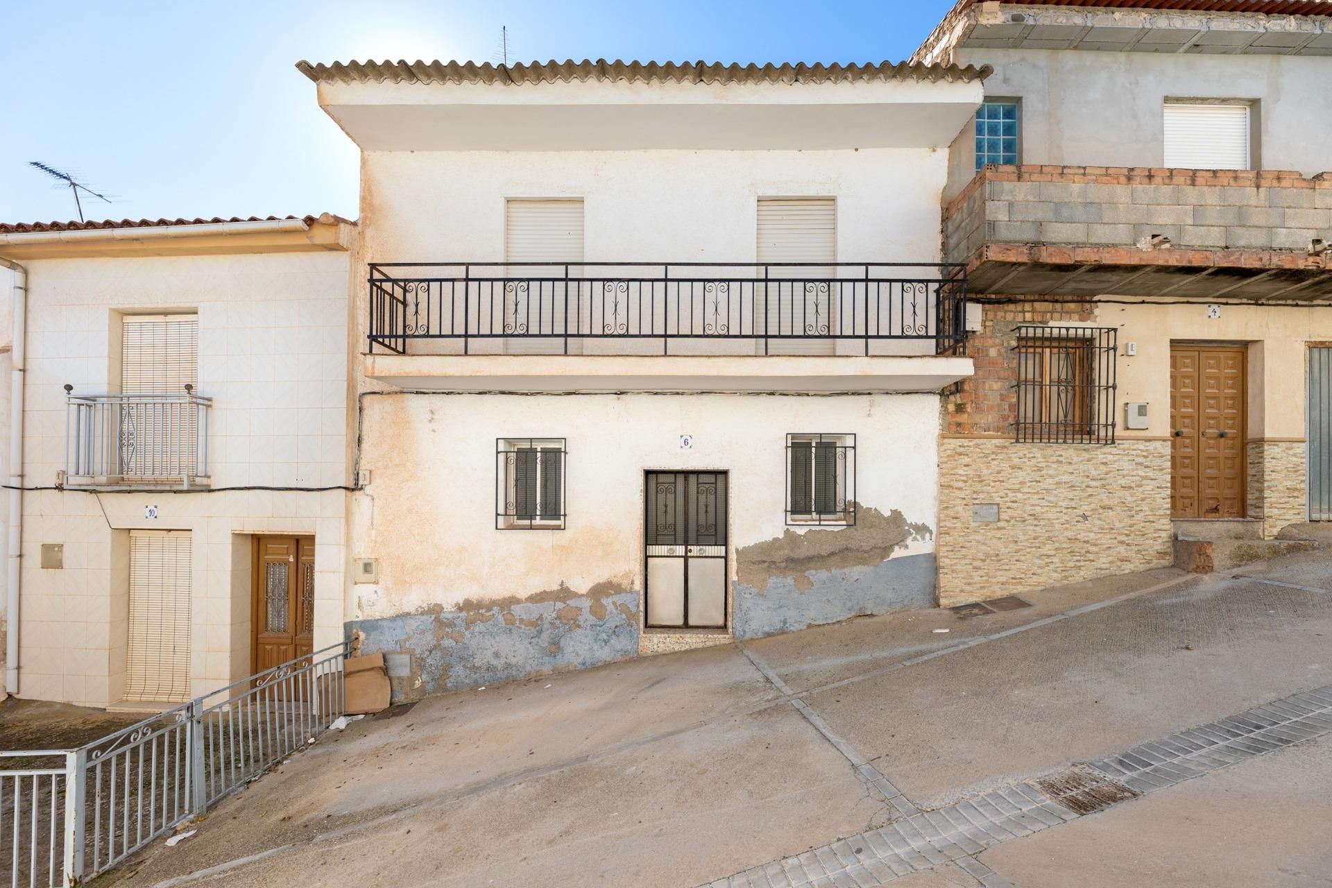 Exterior view of House or chalet for sale in Agrón