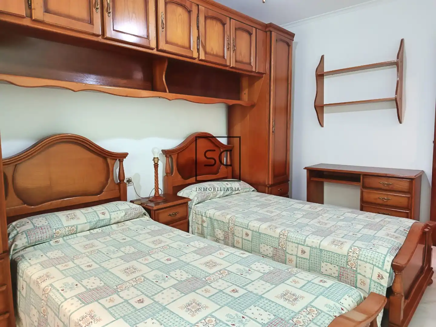 Habitación de Piso en venta en Ferrol con Calefacción, Terraza y Amueblado