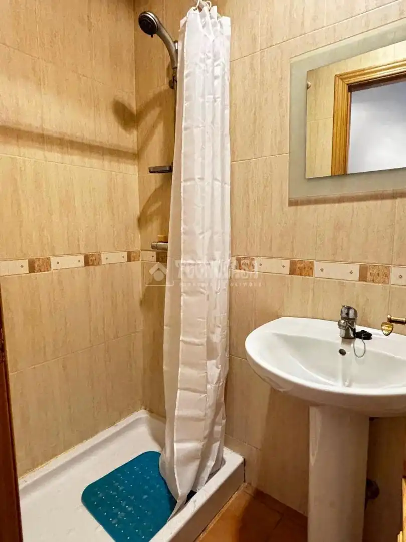 Baño de Piso en venta en Jódar con Terraza