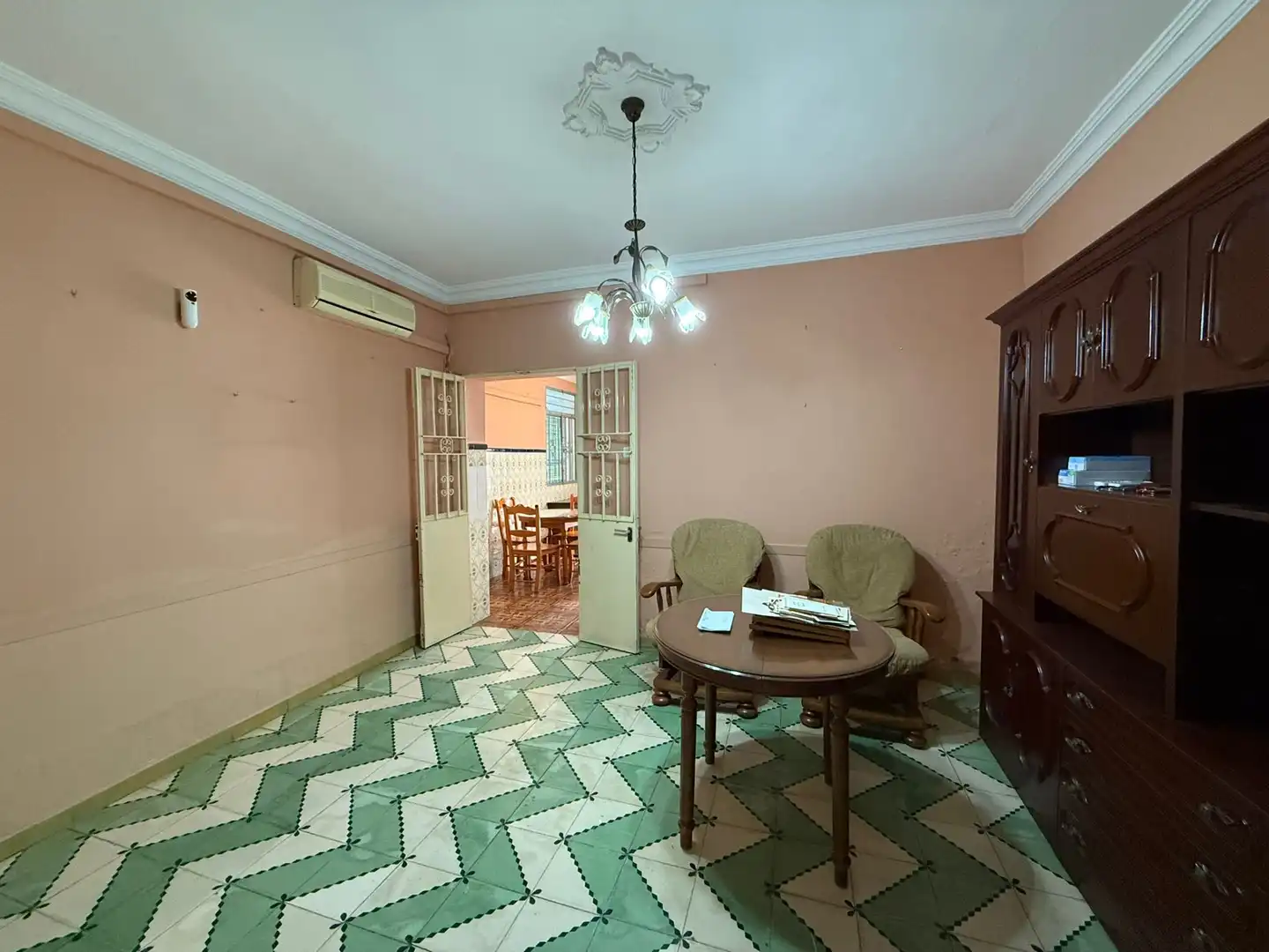 Casa adosada en venta en Dos Hermanas con Aire acondicionado