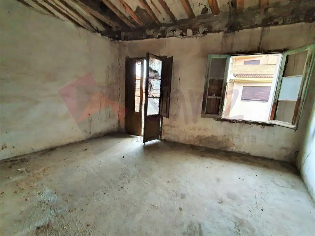 Edificio en venta en Lardero