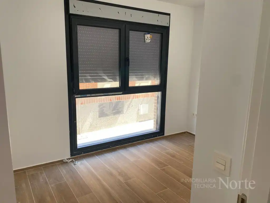 Wohnung zur Miete in Calle Fuente, Ajalvir