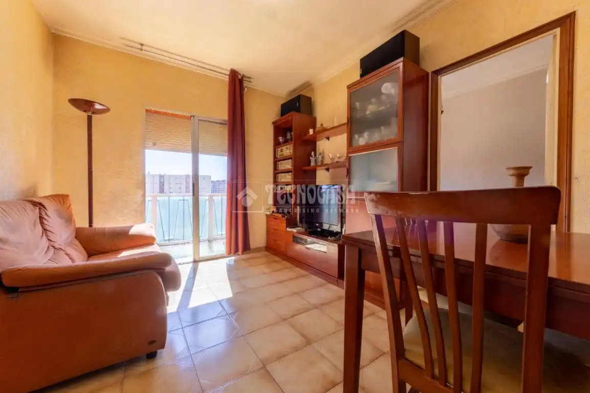 Außenansicht von Wohnung zum Verkauf in Tarragona mit Balkon