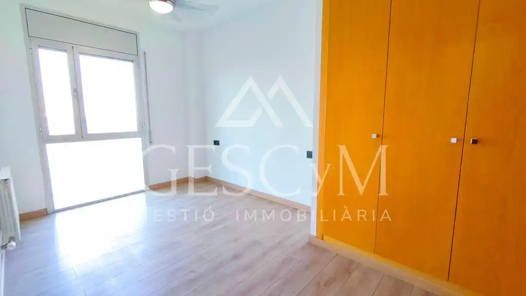 Schlafzimmer von Wohnung zur Miete in Sabadell mit Heizung, Terrasse und Gemeinschaftspool