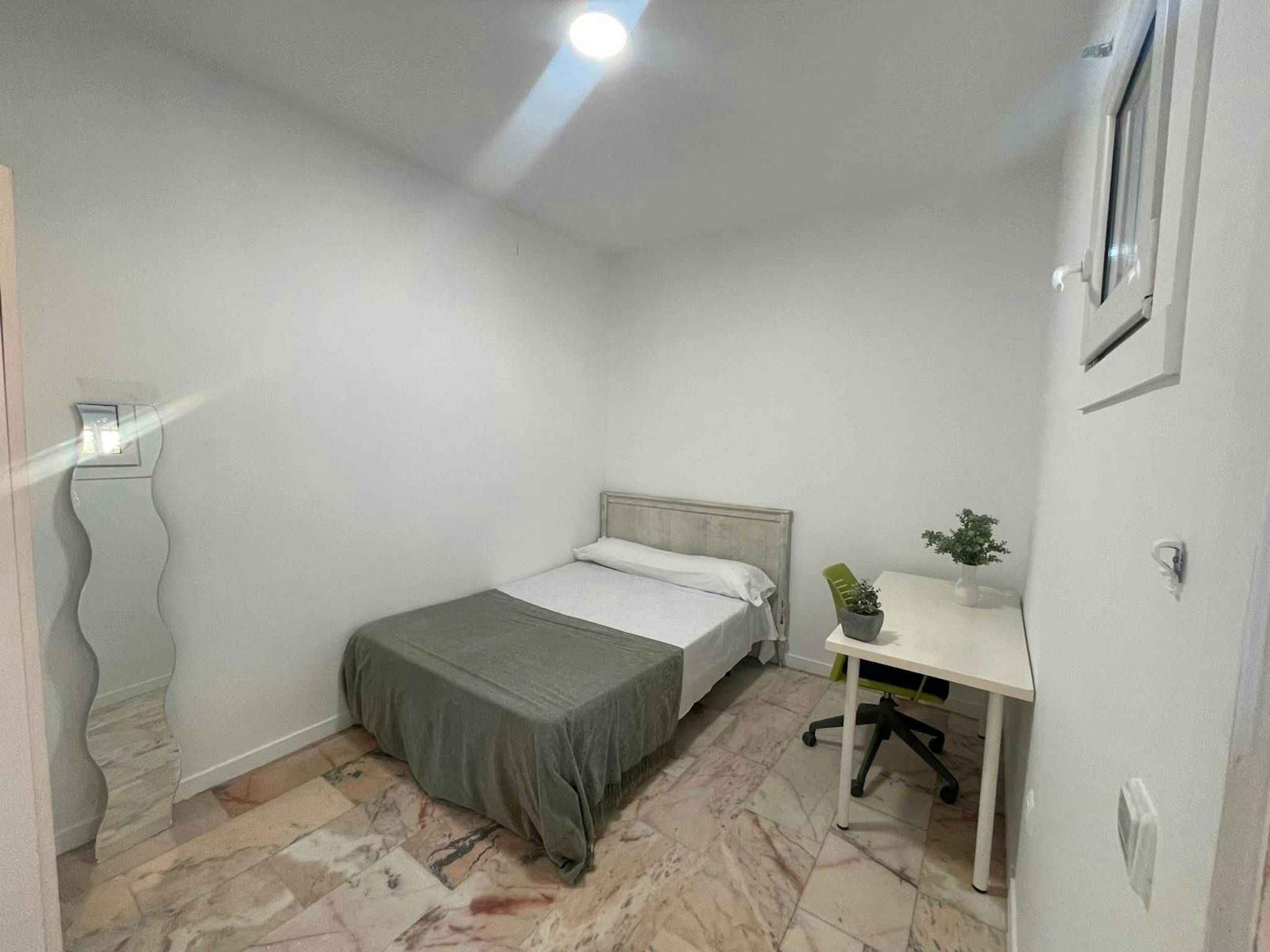 Pis per a compartir a N/A, El Porvenir