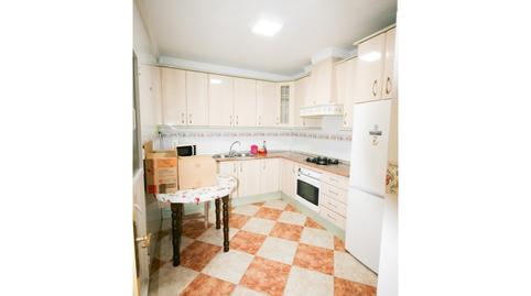 Foto 2 de Casa adosada en venda a Calle San Pedro, Coín, Málaga