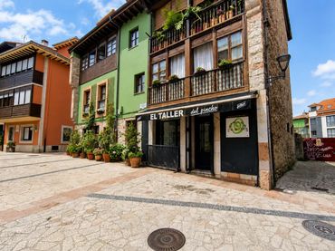 Locale commerciale in vendita a Barrio Cotiello Alto
