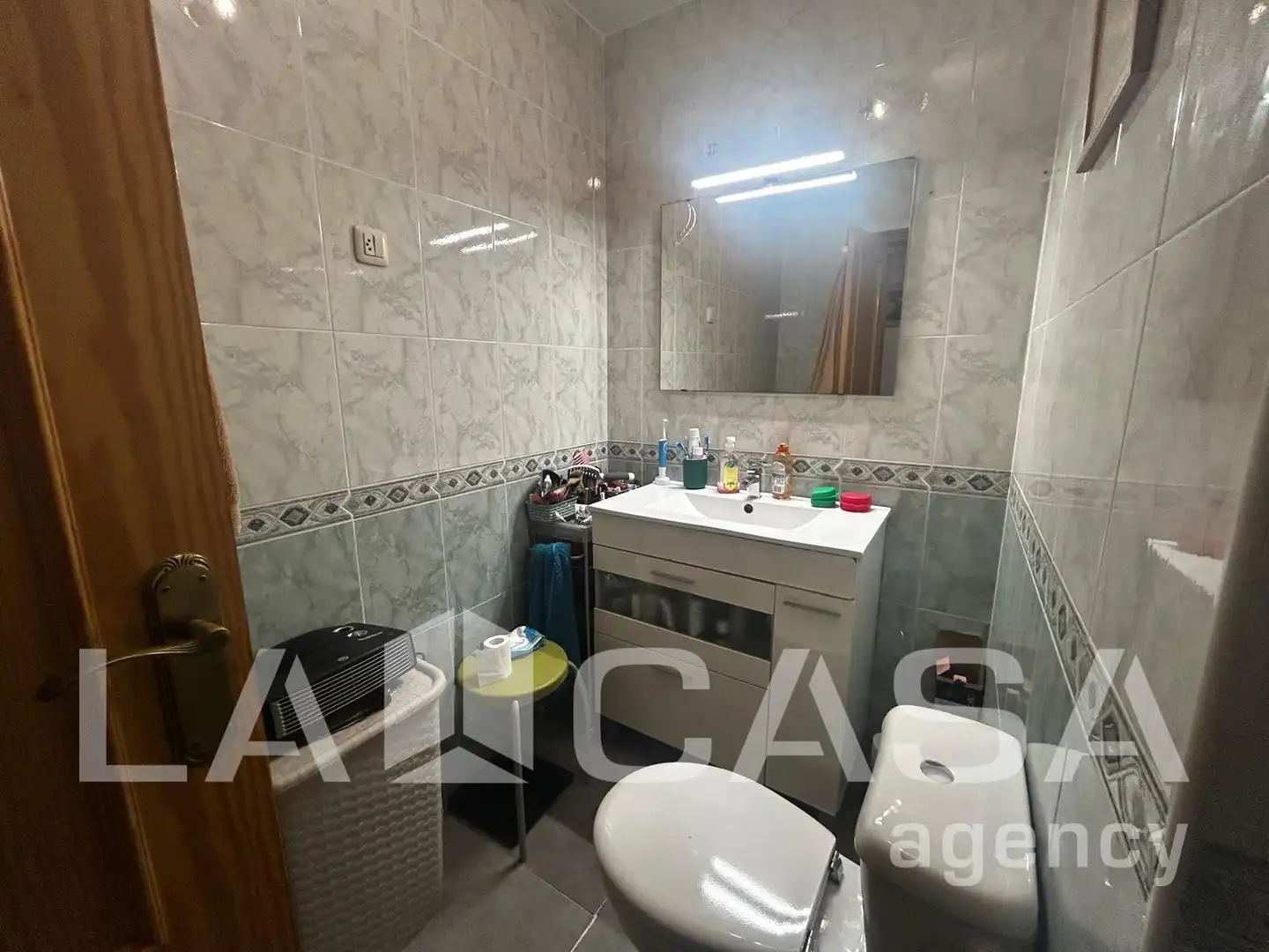 Bathroom of Flat for sale in Montequinto  with Heating and Terrace