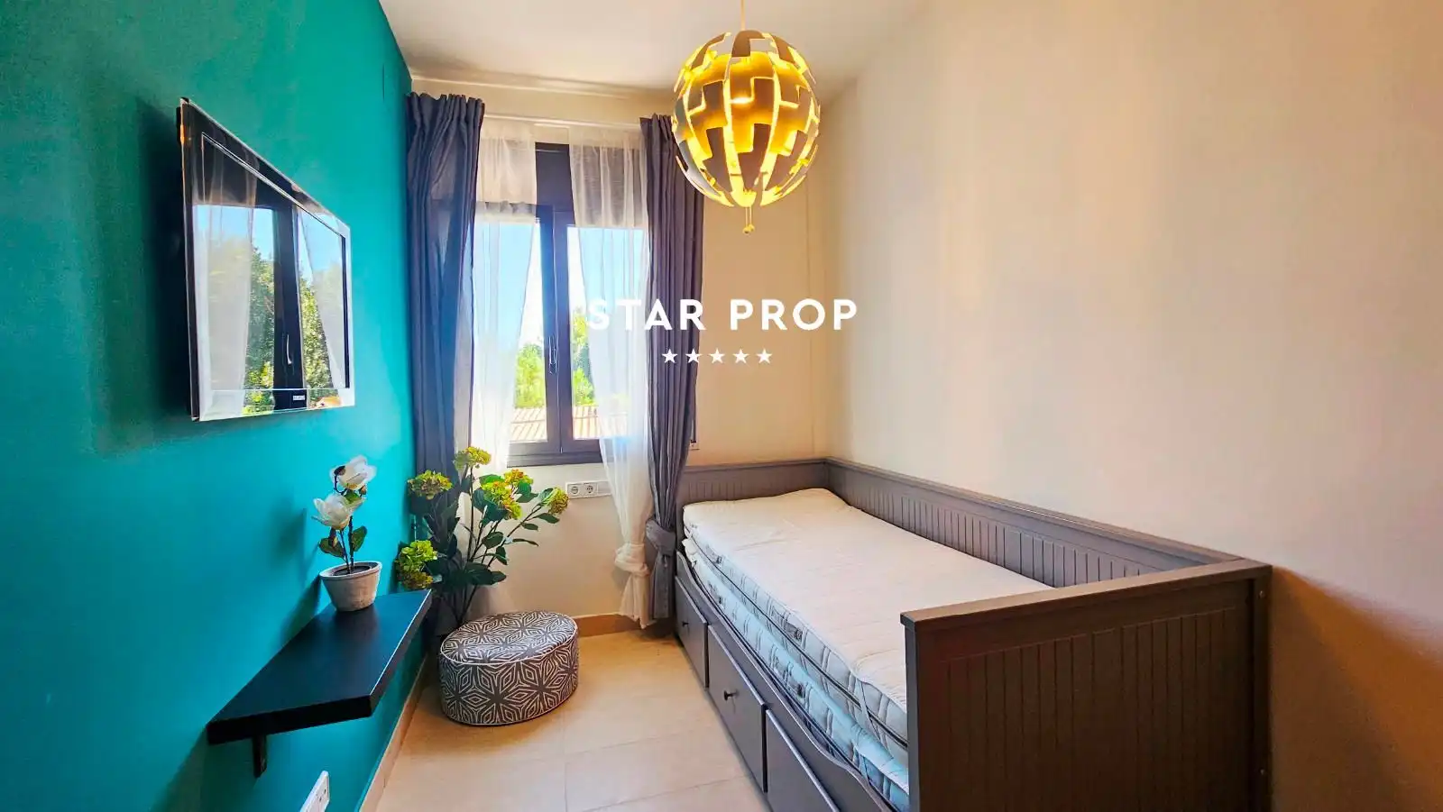 Schlafzimmer von Wohnung zum Verkauf in Llançà mit Heizung, Terrasse und Möbliert
