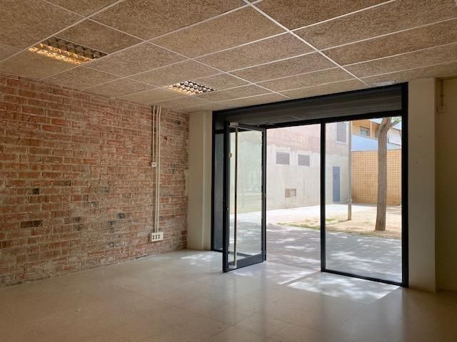 Premises for sale in  Barcelona Capital  with Air Conditioner