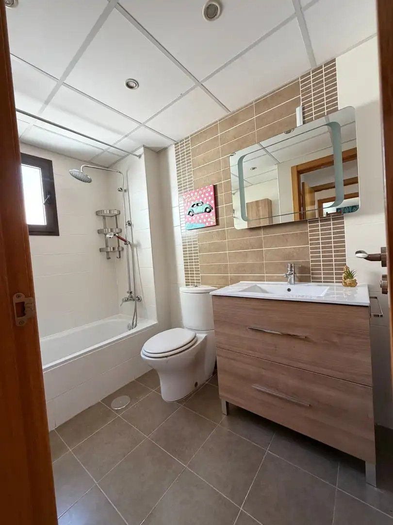 Badezimmer von Wohnung zum Verkauf in Málaga mit Klimaanlage, Heizung und Terrasse