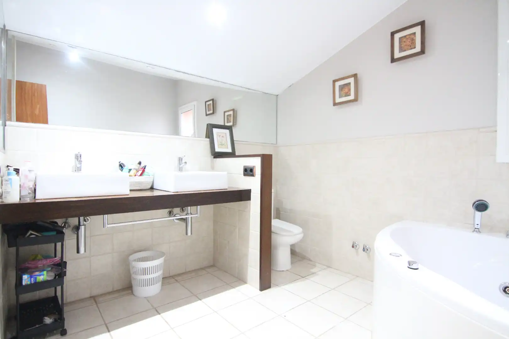 Bathroom of Houses for sale in Collbató  with Air Conditioner, Heating and Private garden