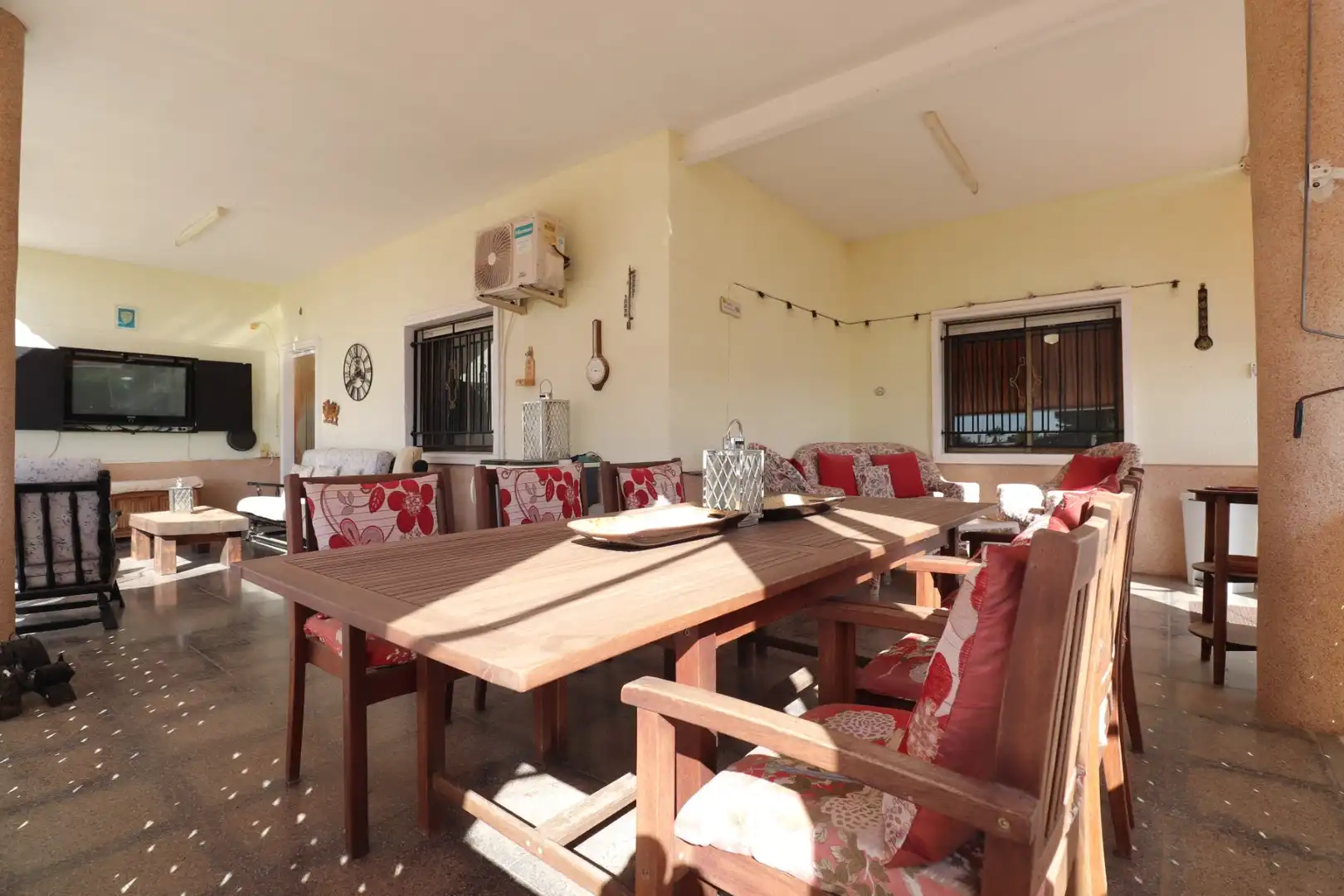 Casa rústica con piscina en venta en Crevillent, imagen 5