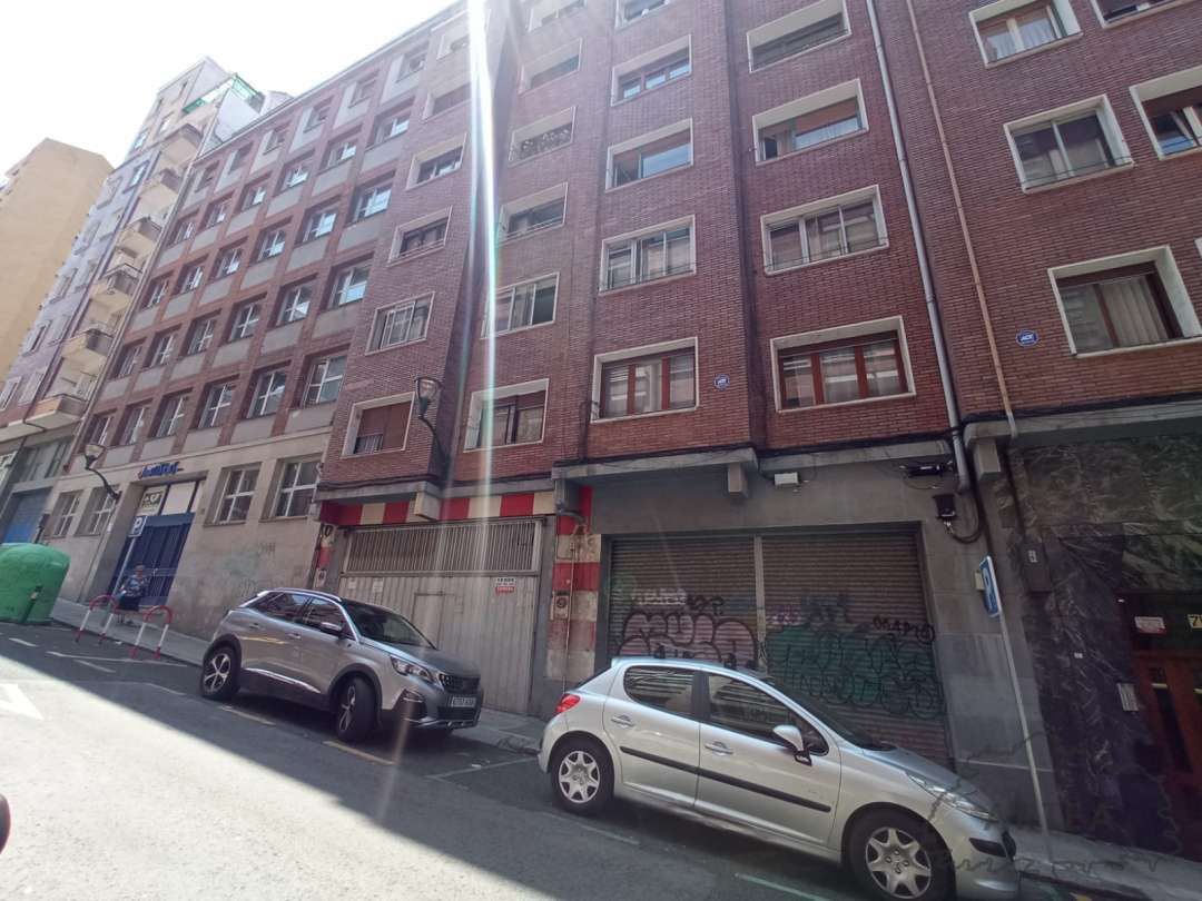 Exterior view of Garage for sale in Bilbao 