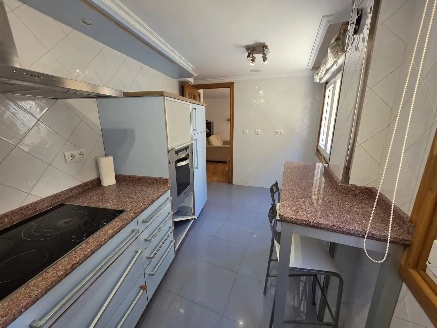 Cuina de Apartament en venda en A Coruña Capital  amb Calefacció