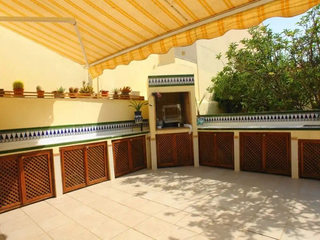 Casa o xalet en venda a Castaño y calle Peral, 6, Vera Ciudad