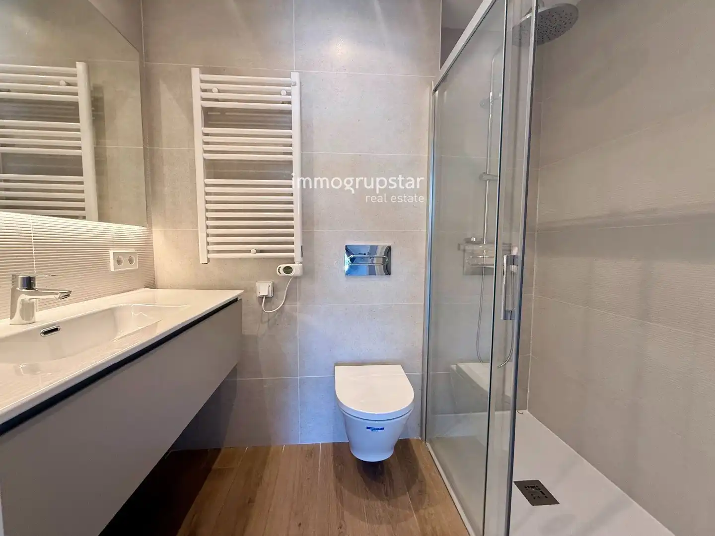 Apartament en venda a Cavall Bernat, Los Pinos - Politur