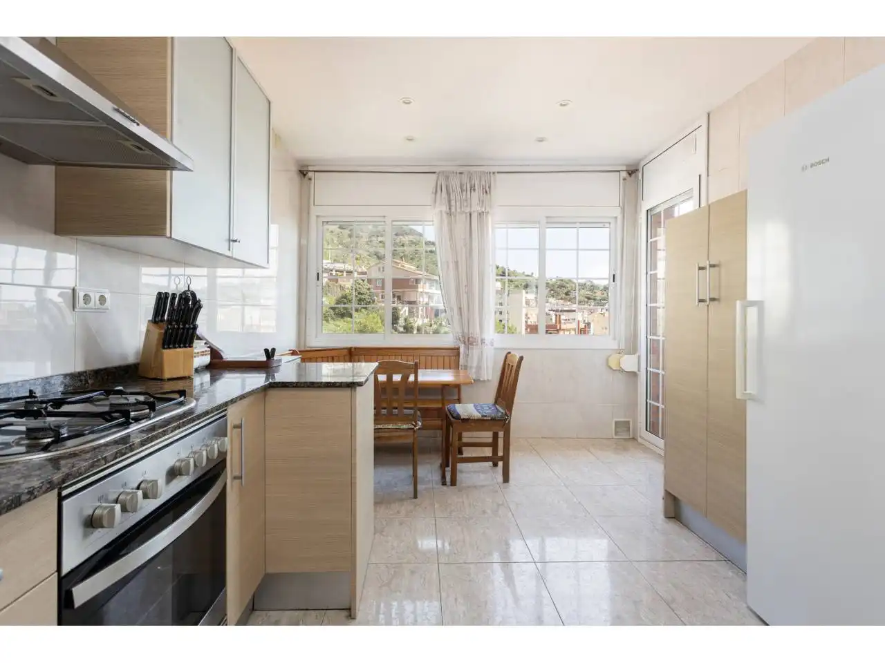 Kitchen of Houses for sale in Barcelona  with Air Conditioner, Heating and Terrace