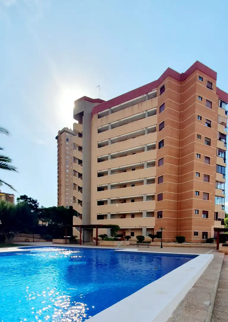 Appartamento con piscina in vendita a Playa de Poniente
