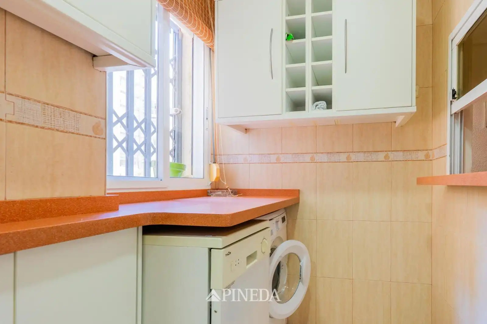 Kitchen of Flat for sale in Valencia  with Air Conditioner and Heating
