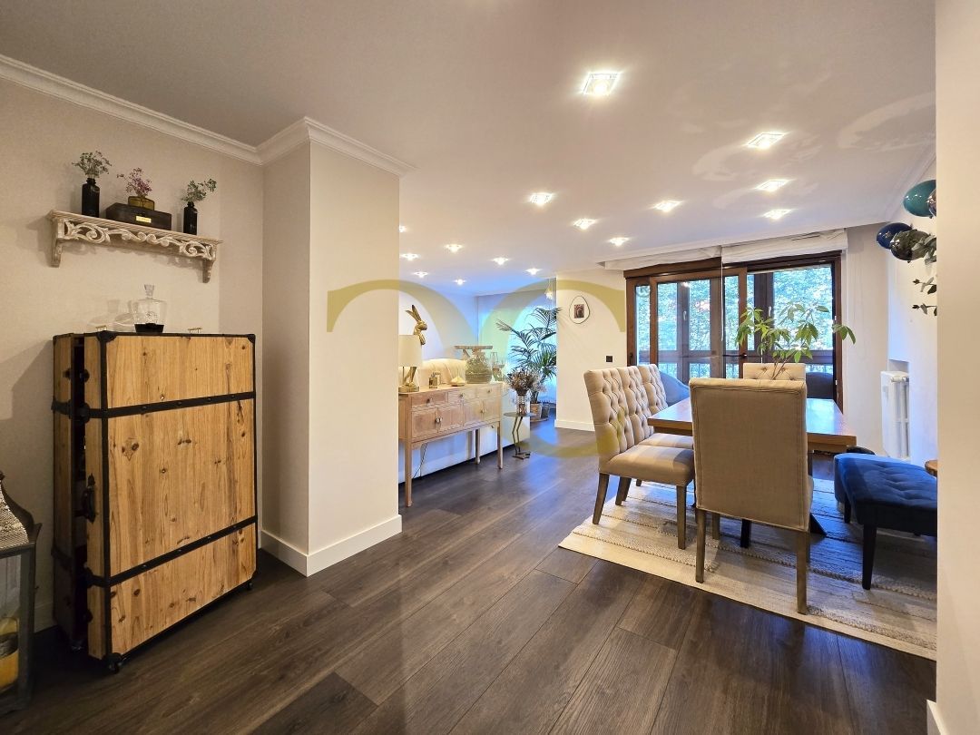 Pis en venda a Paseo Begoña, Barrio del Centro