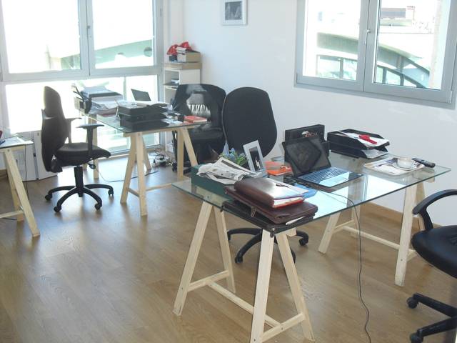 Oficina en Venta en Calle de Francisco Sancha en Tres Olivos - Valverde