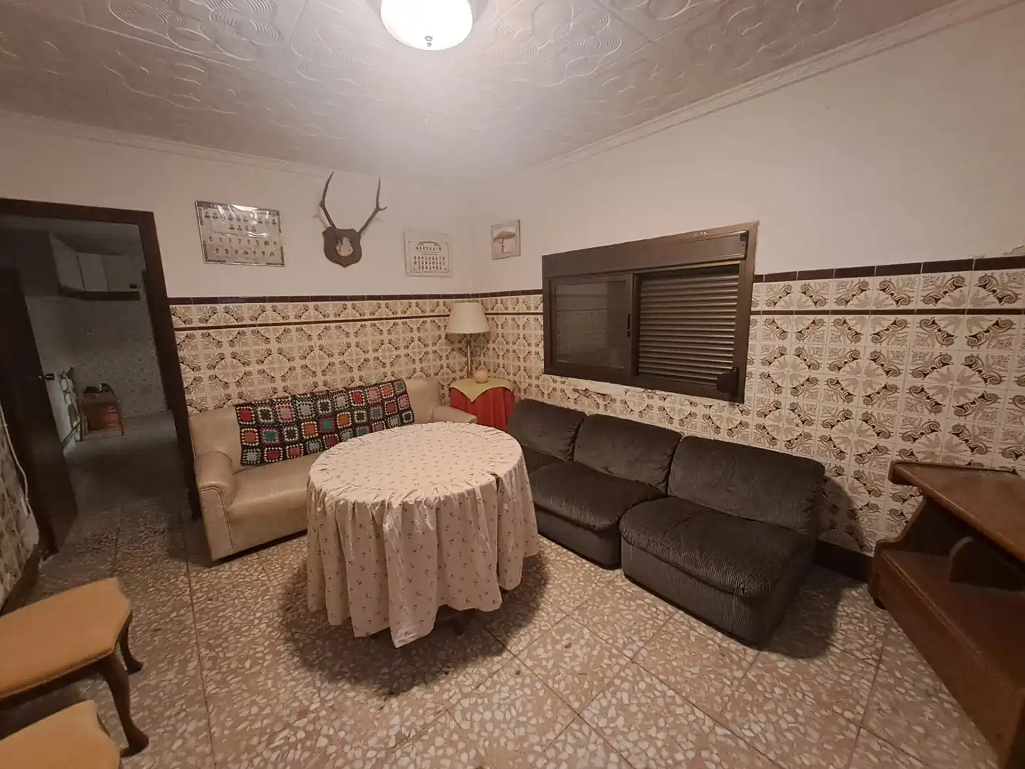 Sala d'estar de Casa o xalet en venda en Puertollano amb Calefacció, Terrassa i Traster