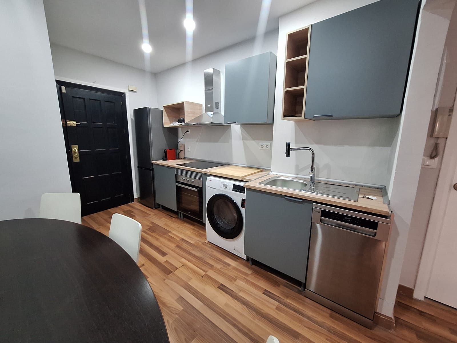Cocina de Piso de alquiler en La Línea de la Concepción