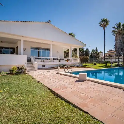 Xalet amb piscina en venda a San Pedro de Alcántara, imagen 12