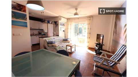 Foto 4 de Apartamento para compartir en El Puerto, Dénia