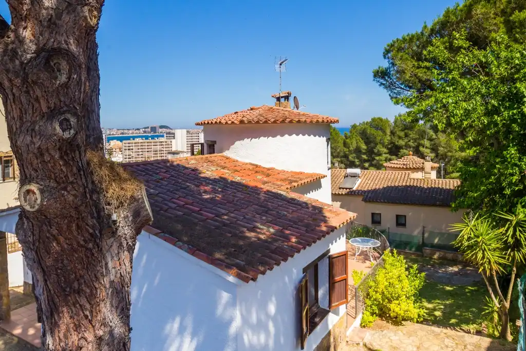 Vista exterior de Casa o xalet en venda en Calonge i Sant Antoni amb Calefacció, Jardí privat i Terrassa