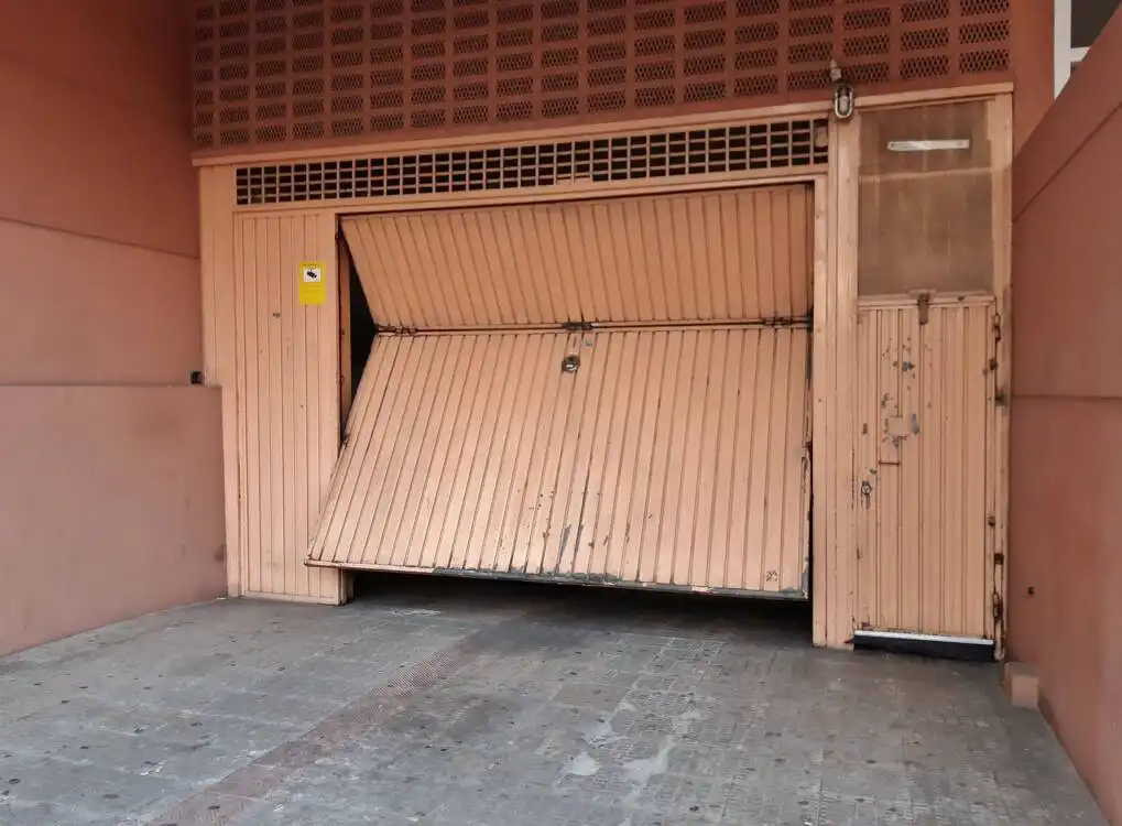 Parkplatz zum Verkauf in Sota el Cami Ral, imagen 3