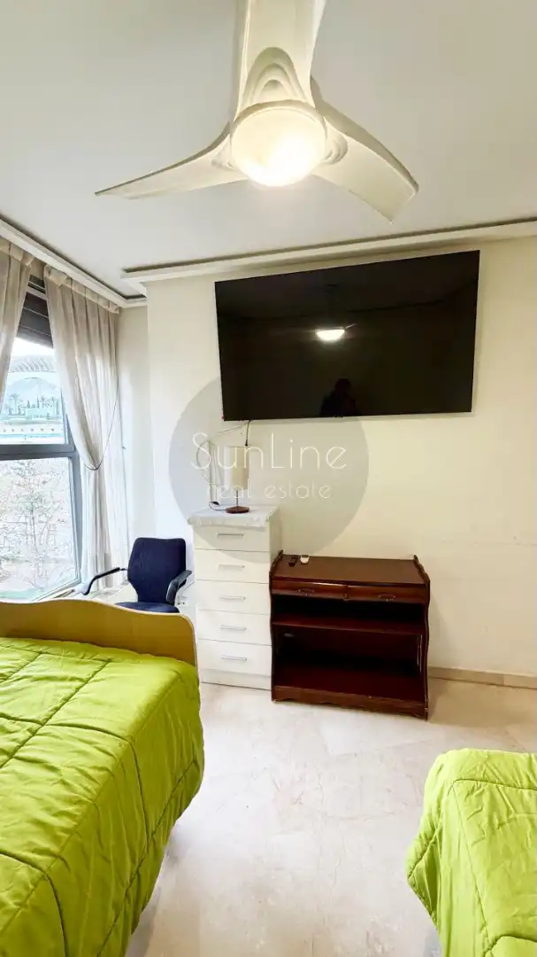 Flat for sale in Valencia  with Air Conditioner, Terrace and Storage room
