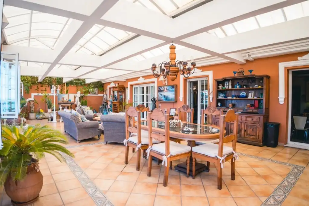 Esszimmer von Maisonette zum Verkauf in Fuengirola mit Klimaanlage, Terrasse und Schwimmbad