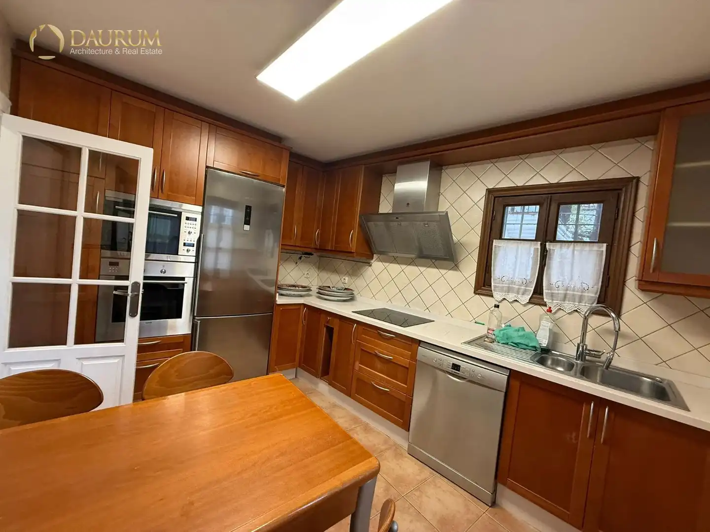 Cocina de Casa adosada en venta en Marbella con Aire acondicionado, Calefacción y Terraza