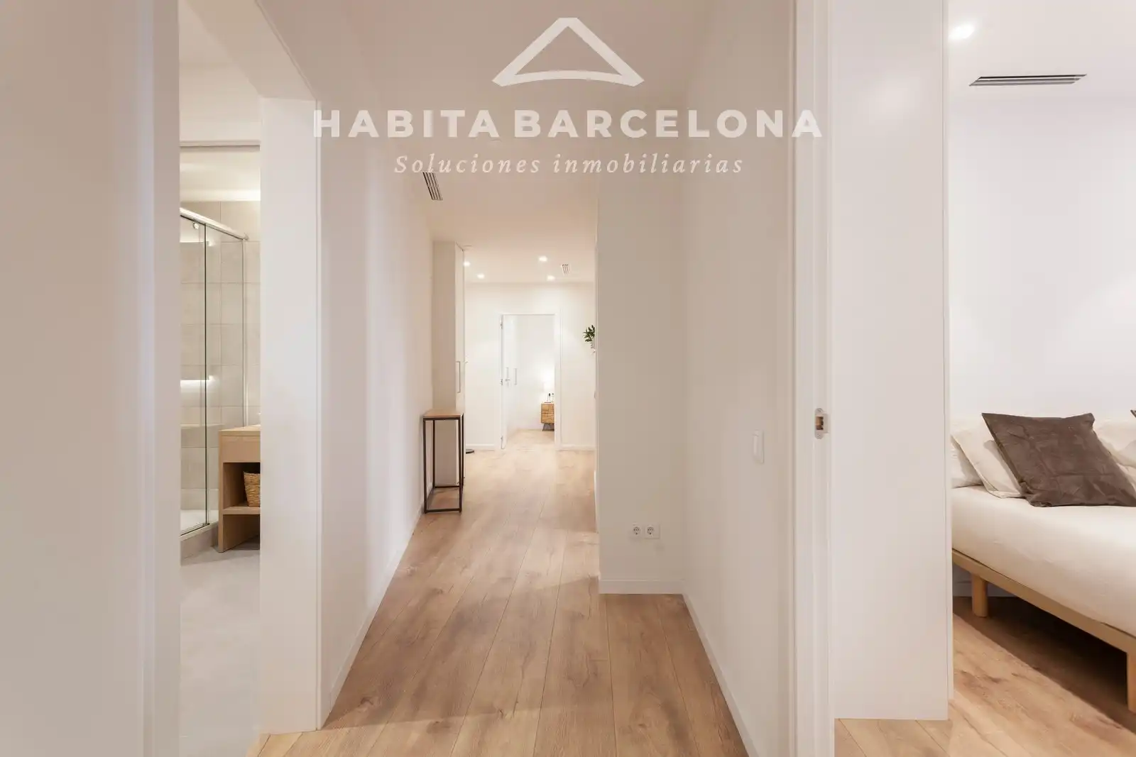 Piso de alquiler en Barcelona con Aire acondicionado, Calefacción y Parquet