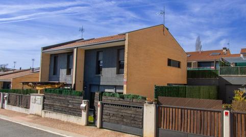 Foto 2 de Casa o xalet en venda a Urbanizacion la Harinera Irindegia, Aoiz / Agoitz, Navarra