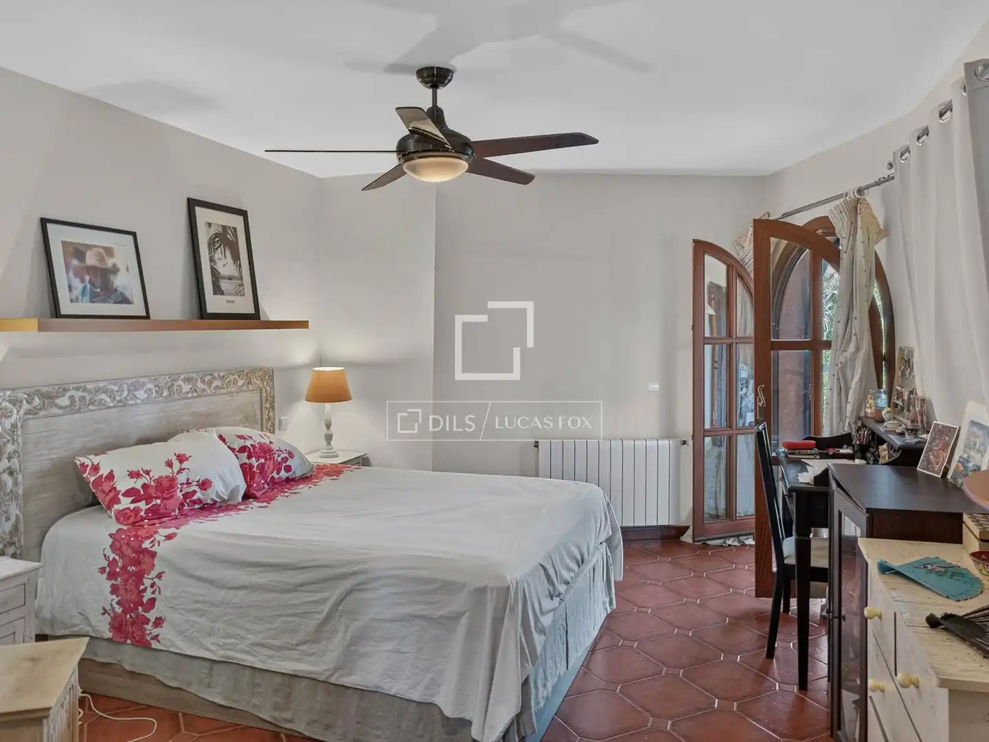 Bedroom of Houses for sale in Santa Ponça