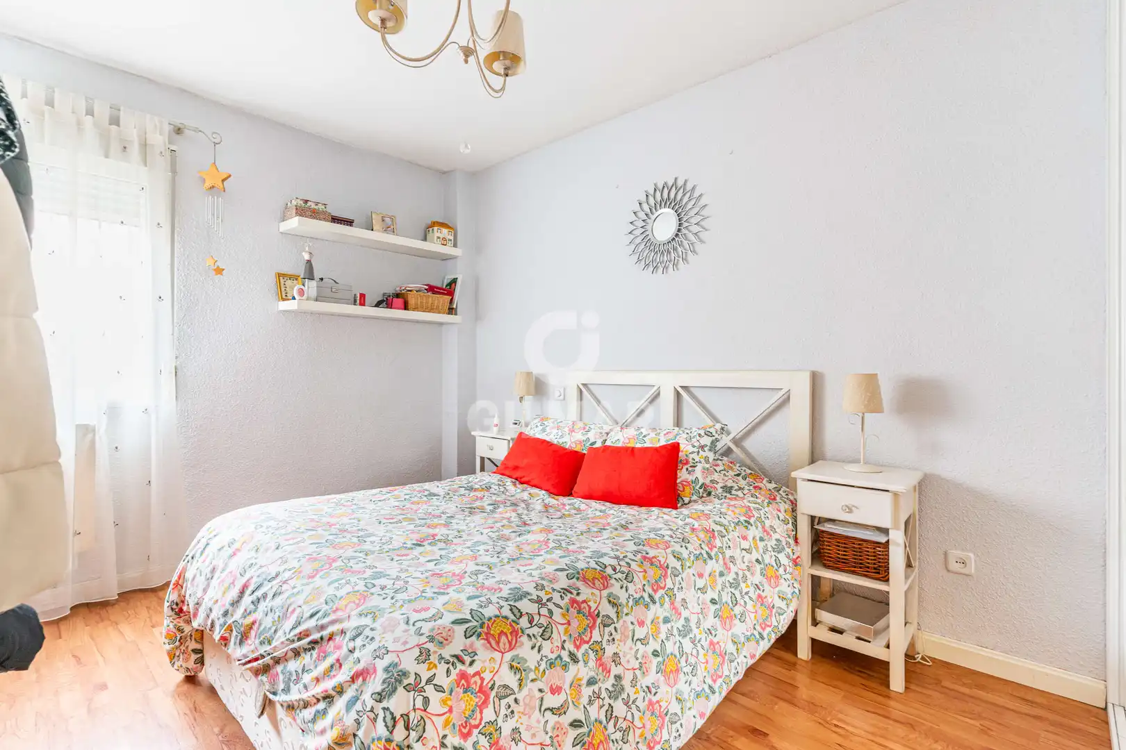 Habitación de Piso en venta en Madrid con Calefacción
