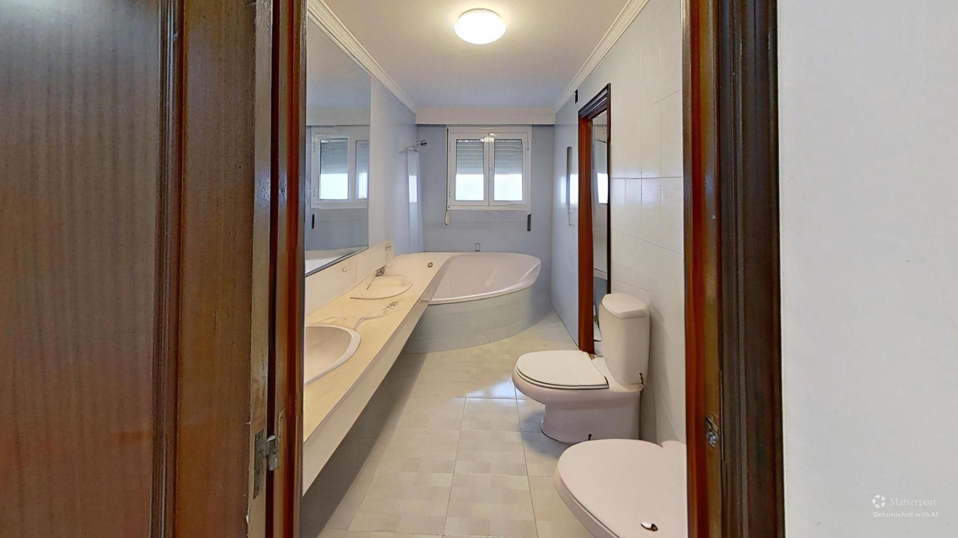 Bany de Pis en venda en  Barcelona Capital amb Aire condicionat i Calefacció