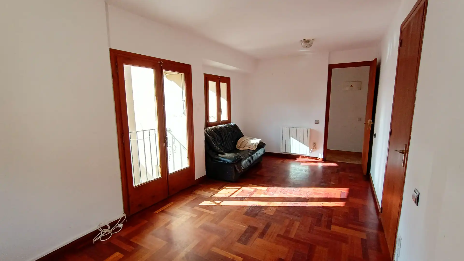 Sala d'estar de Casa o xalet en venda en Vall de Cardós amb Calefacció, Jardí privat i Parquet