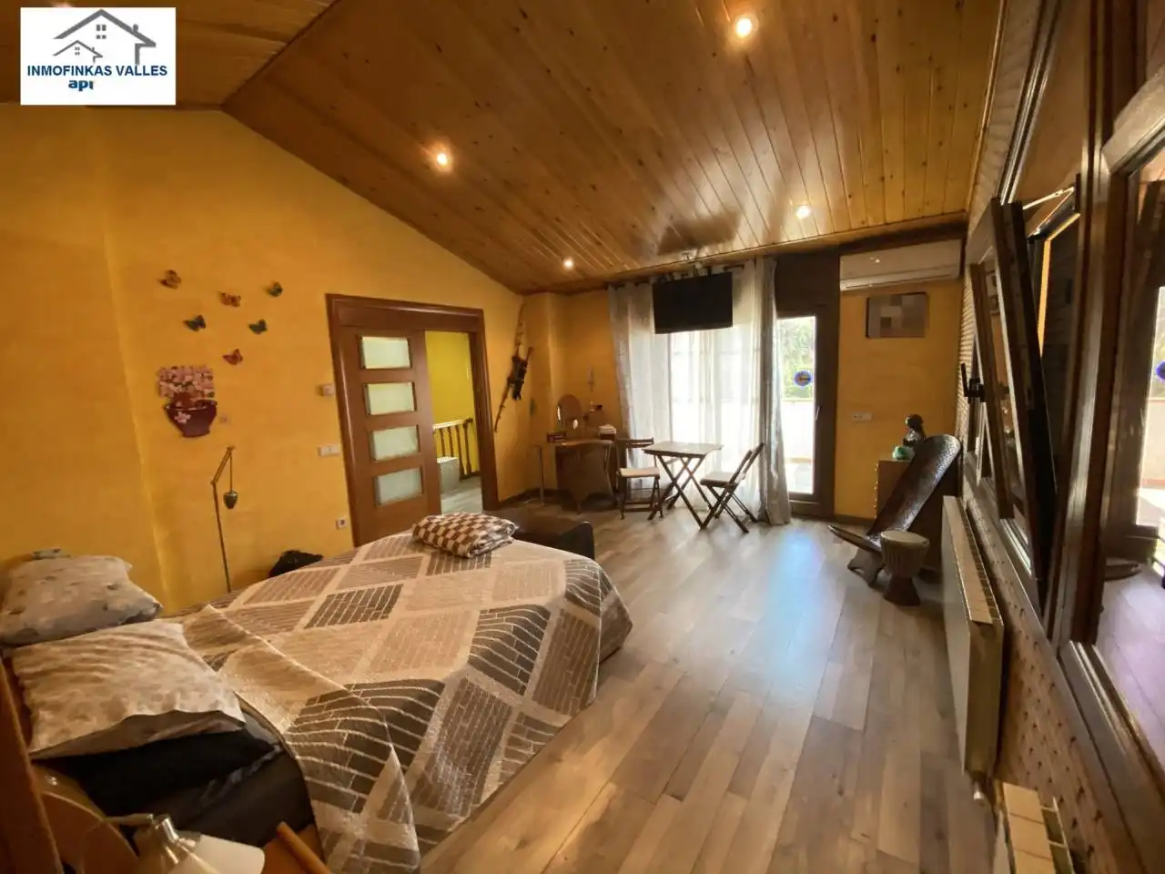 Habitación de Casa o chalet en venta en Lliçà de Vall con Aire acondicionado, Calefacción y Jardín privado