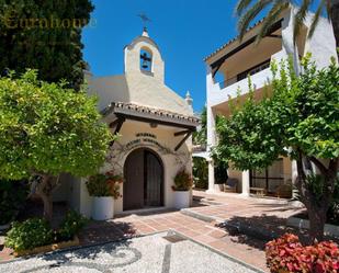 Exterior view of Study for sale in Marbella  with Air Conditioner and Balcony