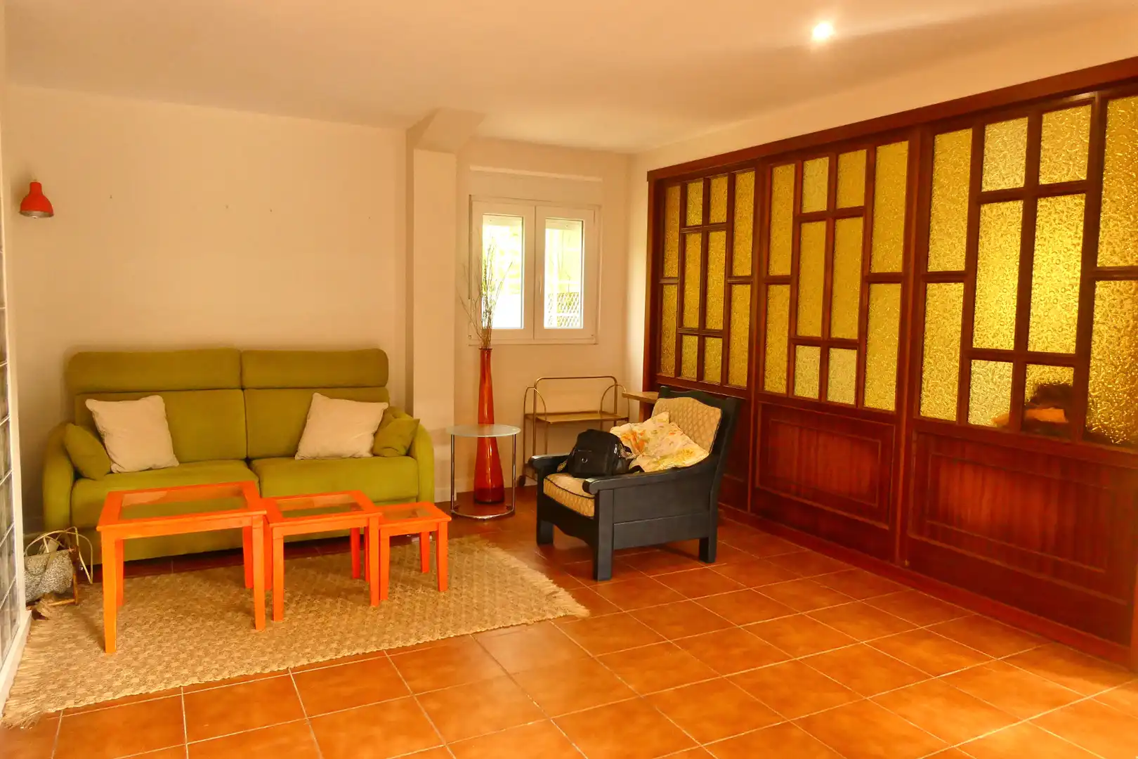 Sala d'estar de Finca rústica en venda en San Sadurniño amb Jardí privat, Moblat i Forn