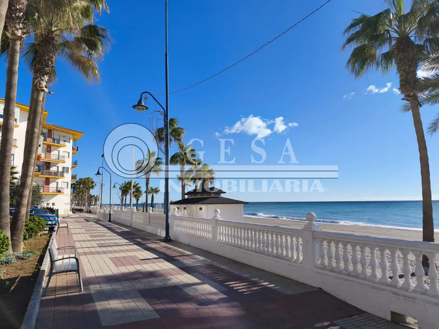 Vista exterior de Piso en venta en Torrox con Aire acondicionado, Calefacción y Terraza