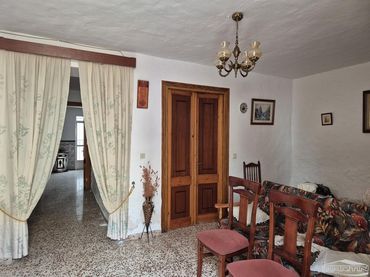Haus zum Verkauf in Benamejí