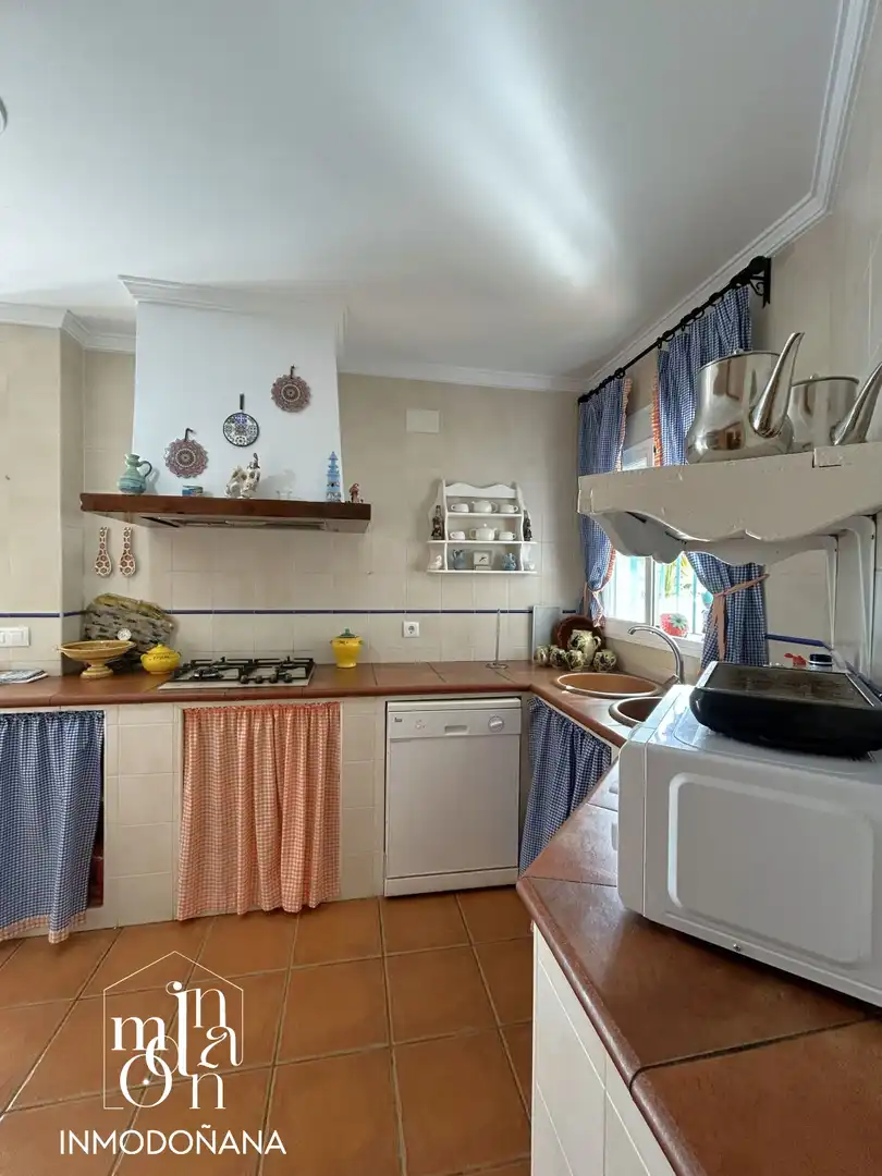 Cocina de Casa o chalet en venta en Almonte con Terraza, Trastero y Amueblado