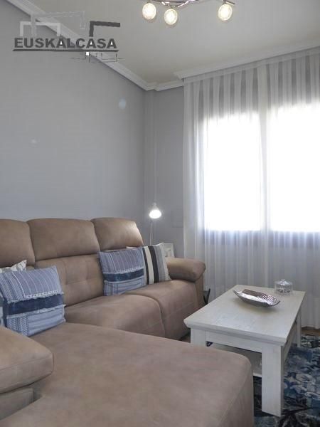 Piso en venta en Basurtu, Basurtu - Zorrotza